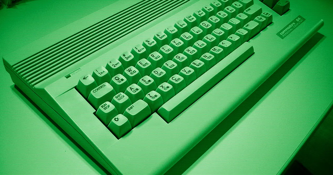 Ordenador doméstico Commodore 64C, la máquina de 8 bits donde corría GEOS