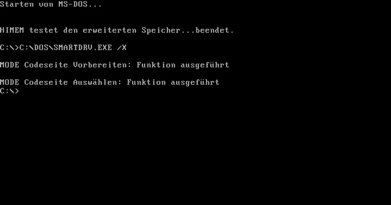 Pantalla de arranque de MS-DOS 6.22 con el indicador de línea de comandos