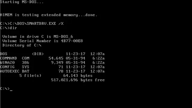 Captura de pantalla de MS-DOS 6.22 mostrando la línea de comandos sobre fondo negro