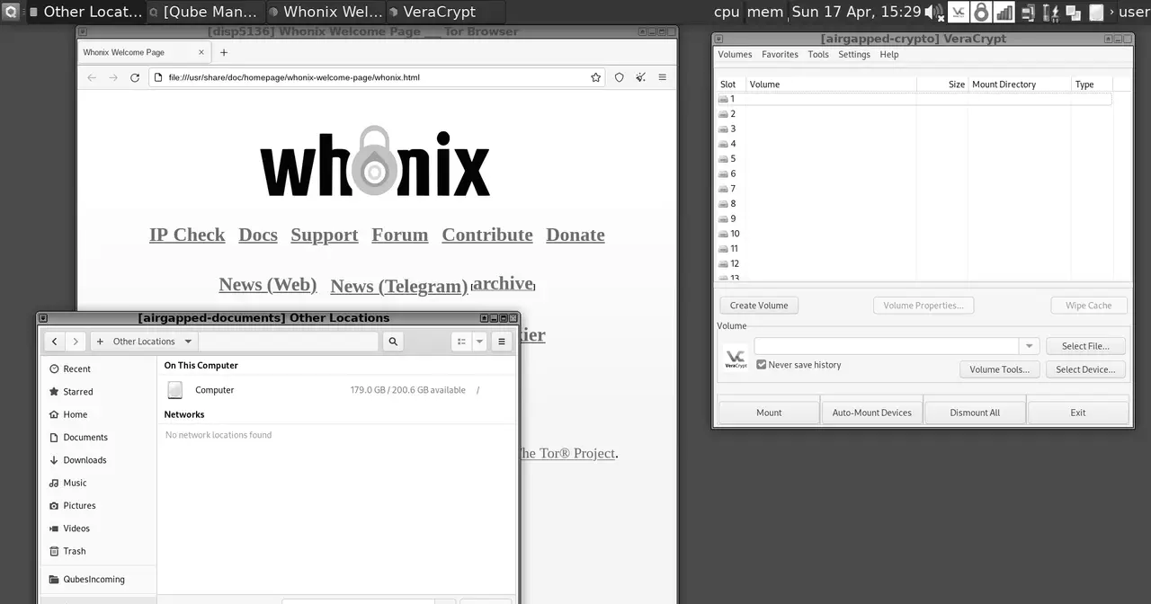 Escritorio de Qubes OS con varios qubes aislados abiertos, incluyendo el navegador Tor en una máquina virtual desechable de Whonix